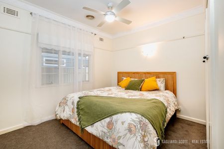 3 Bedroom Home in Central, Quiet Location! - Photo 4