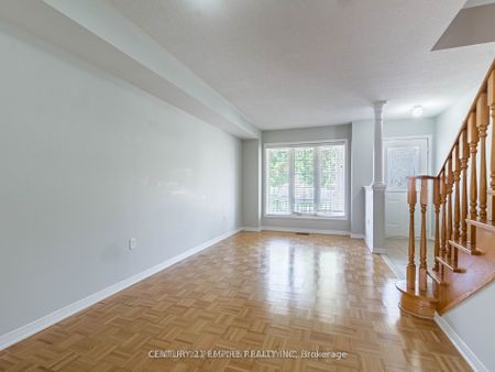 Property For Lease | W7328490 - Photo 3