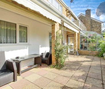 Hythe End Road, Wraysbury, Staines-upon-thames, TW19 - Photo 6