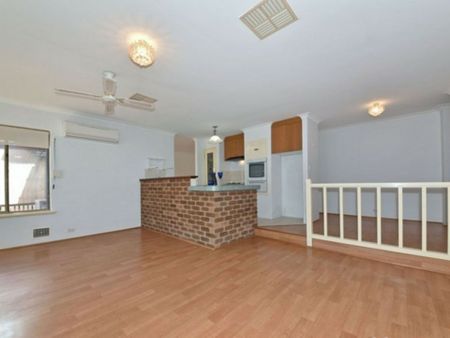 Charming Edgewater Rental at Unbeatable Price! - Photo 3
