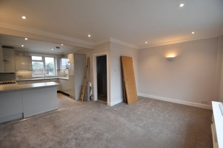 Packhorse Road, Gerrards Cross,SL9 - Photo 2
