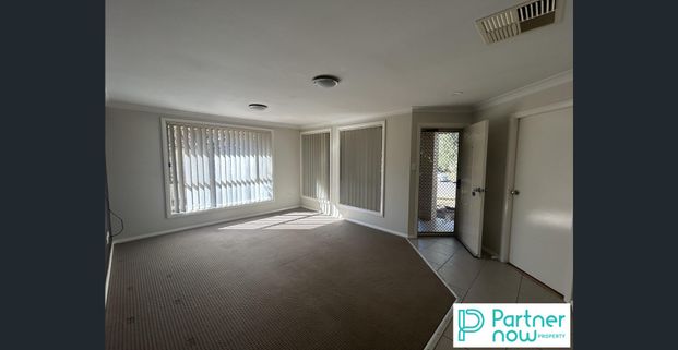 Four-Bedroom Home in Oxley Vale - Photo 1