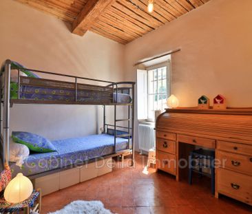 Location Maison 5 pièces 120m² OLLIOULES 83190 - Photo 4