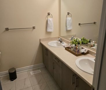 For Lease - 16 Denny Street, Ajax, Ontario - Photo 2