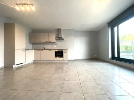 Nieuwbouw appartement met 2slpk's en zeer groot zonneterras te Sint-Gillis bij Dendermonde - Photo 2