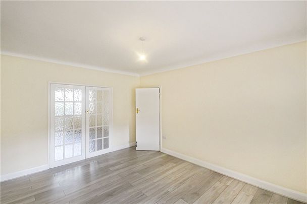 Cromwell Avenue, New Malden, KT3 6DN - Photo 1