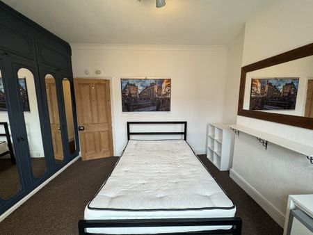 Siward Street, Hull Road - P10721 - Photo 4