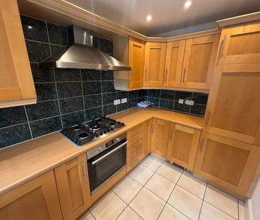 3 bedroom apartment to rent - Photo 6