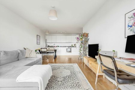 Queensbridge Road, Haggerston, E2 - Photo 2