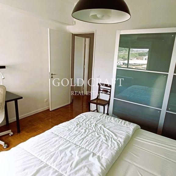 2 bedroom luxury Apartment for rent in Oeiras, Lisbon - Photo 1