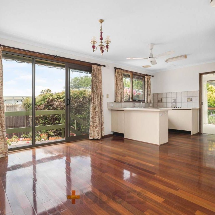 CLOSE TO THE BEACH | THREE BEDROOMS | GREAT LOCATION - Photo 1