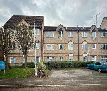 Grenwich Court, Parkside, Waltham Cross, EN8 - Photo 6