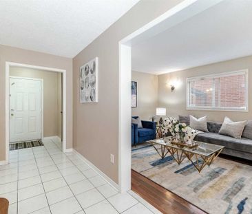 For Lease - UPPER - 10 Palmolive Street, Brampton, Ontario - Photo 4