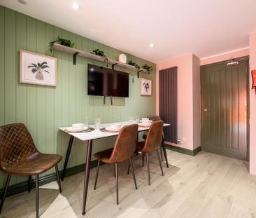 1 bedroom in a house share to rent - Photo 1