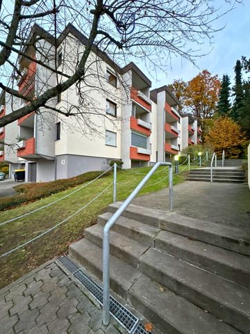 Gepflegte 2-ZKB-Wohnung mit Balkon & Außenstellplatz - Photo 5