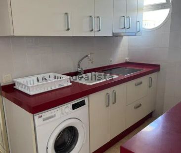 Alquiler de piso en Avenida Ramón y Cajal - Photo 1