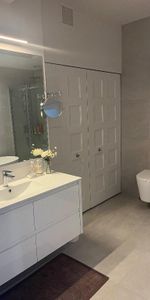 3 1/2 à louer avec stationnement intérieur - Photo 4