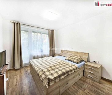 Pronájem bytu 2+1 54 m2 - Fotografie 4