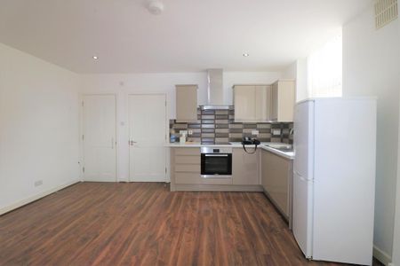 1 bedroom apartment to rent - Photo 3