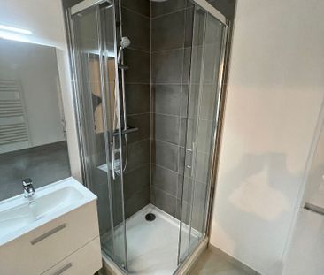 Location Appartement 2 pièces 41m² - Photo 3