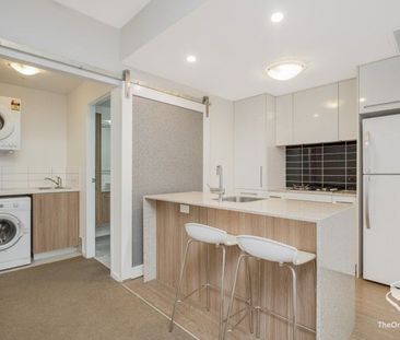 MILTON - FULLY FURNISHED 1 BEDROOM 1 BATHROOM APARTMENT WITH 1 SECU... - Photo 6