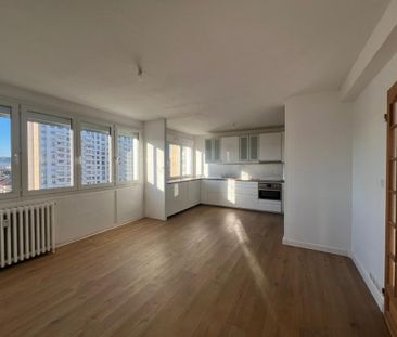 Location Appartement 4 pièces 82m² ROUEN 76100 - Photo 1