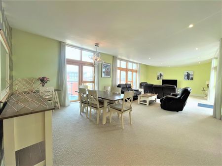 Centauri Court, Midway Quay - Photo 2