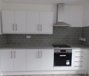 2 bedroom house to rent - Photo 3