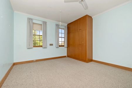 Prestigious Walkerville Estate with Tennis Court & Pool - Photo 4