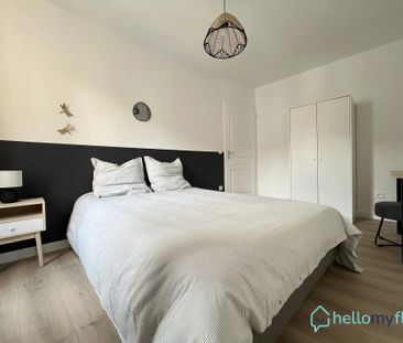 Location Appartement 4 pièces 86m² CHALONS EN CHAMPAGNE 51000 - Photo 2