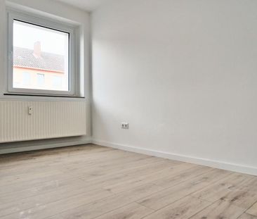 1,5 Zimmer mit riesigem Balkon - offen - Photo 4