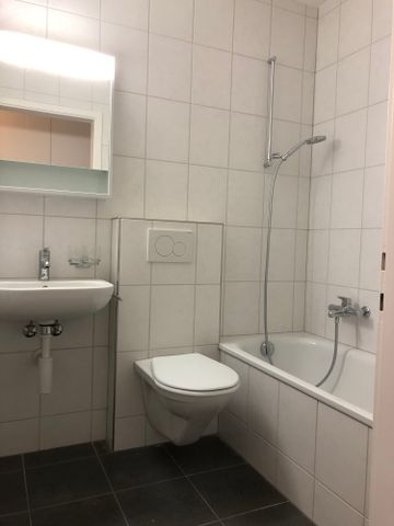 Helle 4-Zimmer-Wohnung mit Balkon in Grenchen - Foto 3