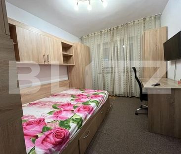 Apartament cu 3 camere, decomandat, 69 mp, centrală termică, în cartierul 1 Mai, zona „Sara" - Photo 6