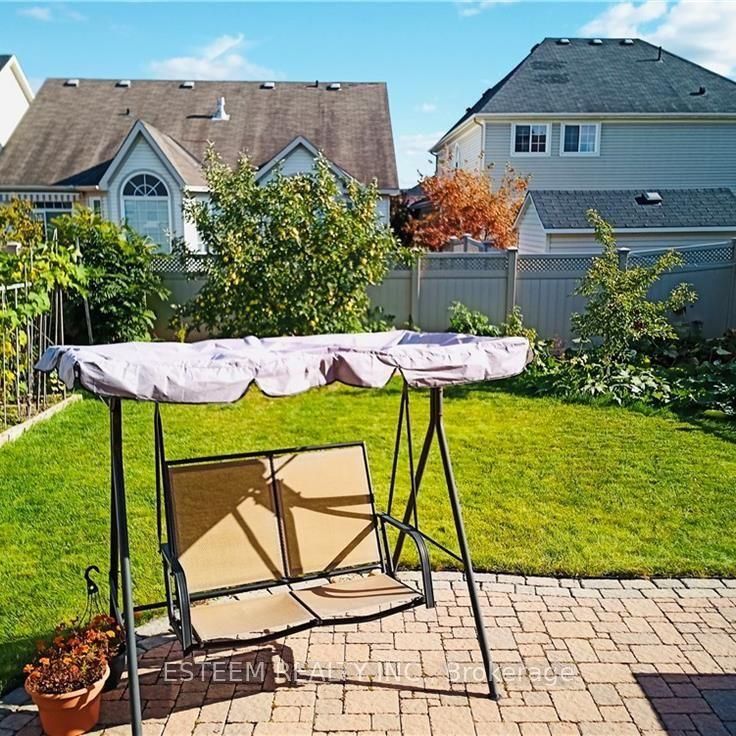 For Lease - 105 CHEYENNE Way, Barrhaven, Ontario - Photo 1