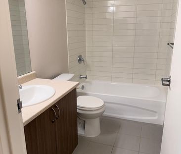 For Lease - 10415 Yonge Street Unit# 419, Richmond Hill, Ontario - Photo 5