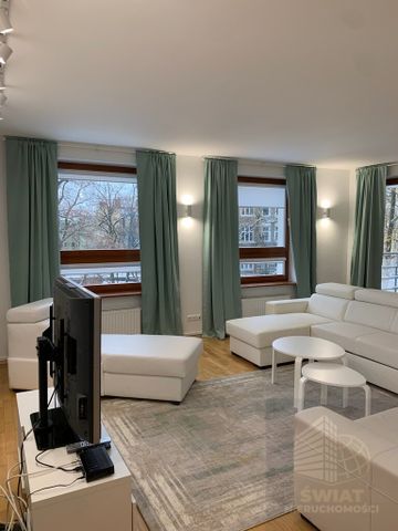 Piękne, jasne 2 pokoje na wynajem, zielona okolica - Photo 2