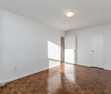 For Lease - 5 Shady Golfway Unit# 1215, Toronto, Ontario - Photo 1