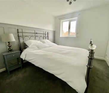 2 bedroom end of terrace house to rent - Photo 5