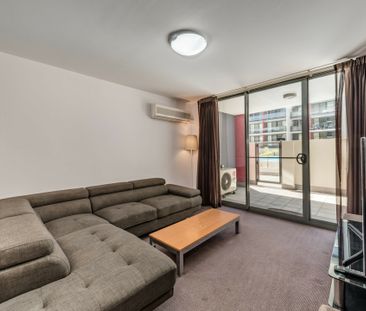 52/128 Adelaide Terrace, East Perth - Photo 3