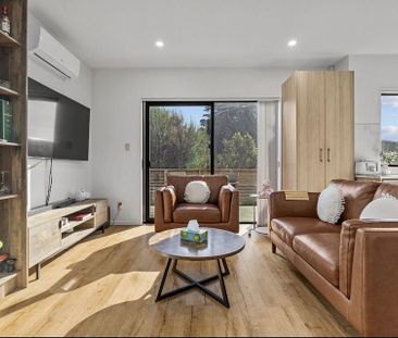 Standalone home for rent in Kauri Flat school zone - Photo 4