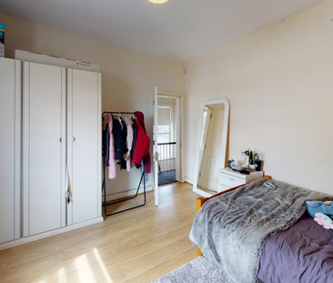 2 bedroom flat to rent - Photo 3 | Rentumo