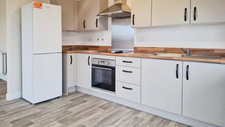 2 bedroom apartment to rent - Photo 5