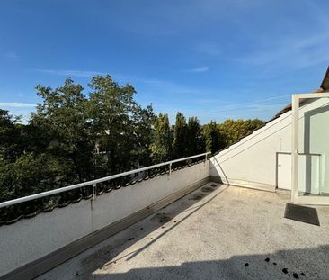 Gemütliche 2-Zimmer-Dachgeschoss-Whg. mit toller Dachterrasse - Photo 3