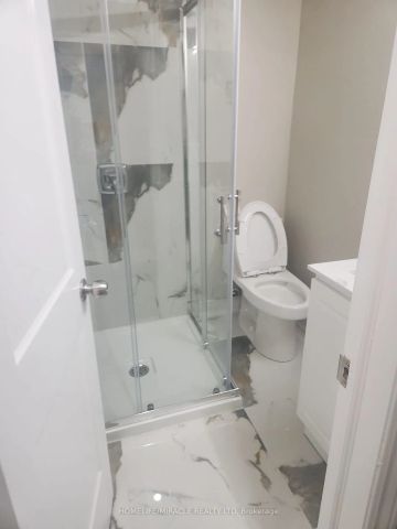 Condo Townhouse For Lease | W9030020 - Photo 4