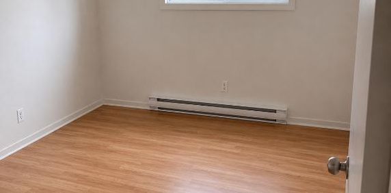 LOGEMENT À LOUER 41/2 REPENTIGNY - Photo 2