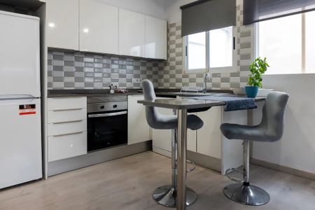 Carrer Martí, Valencia, Valencian Community 46005 - Photo 4