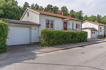 Cederströmsvägen, Bromma - Photo 3