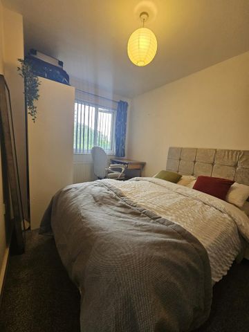 1 bedroom in a house share to rent - Photo 4