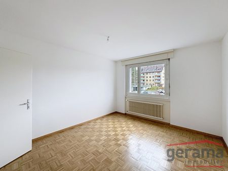 Appartement 4.5 au 1er étage - Photo 2