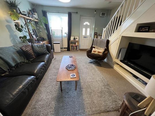 2 bedroom house to rent - Photo 1